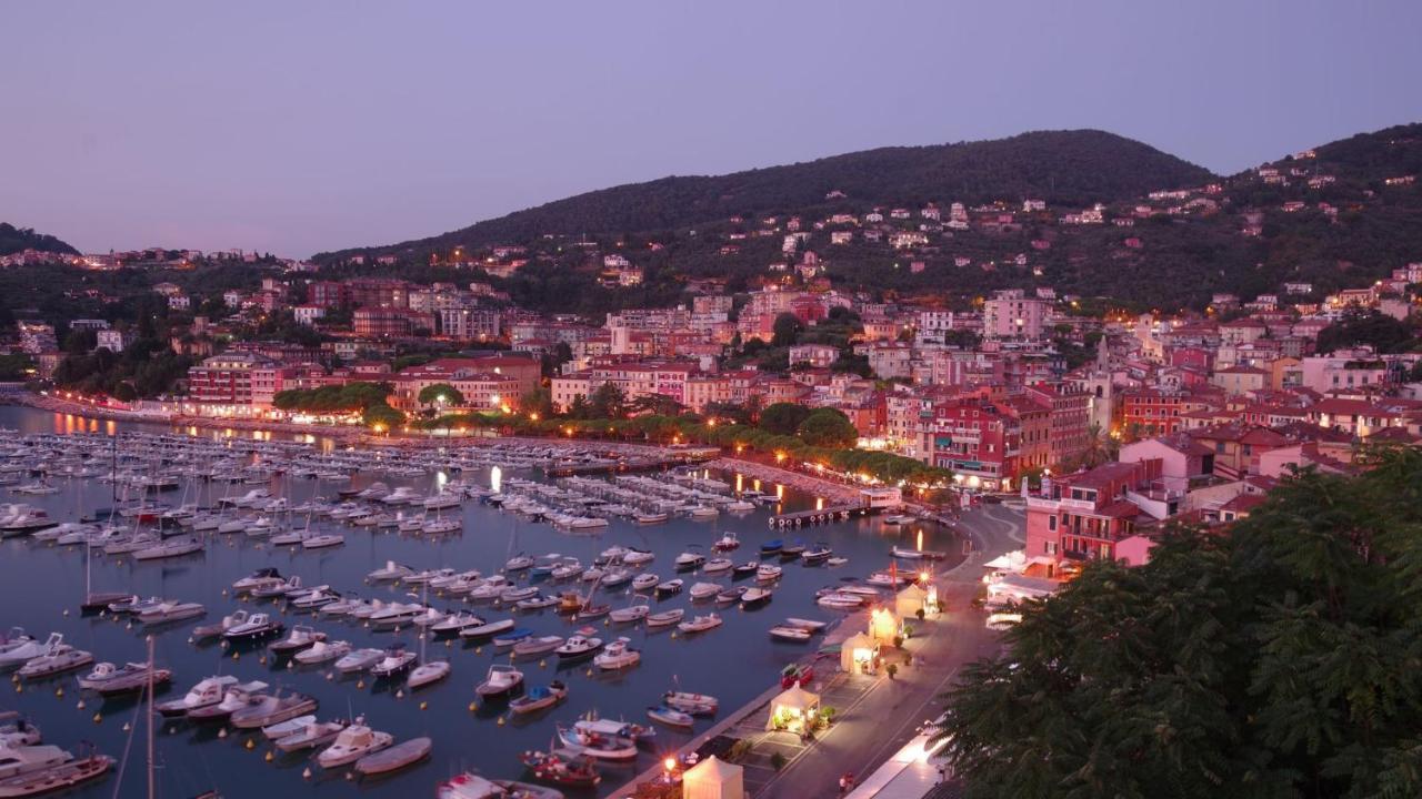 23Apartments La Spezia Buitenkant foto